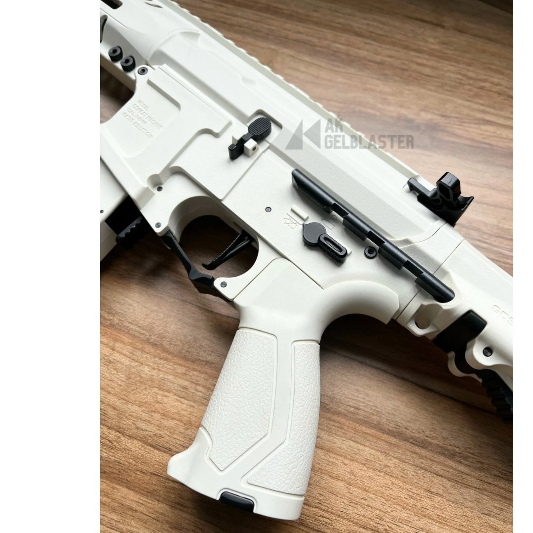 XYL ARP9 v5 White Gel Blaster with Tracer Function and Hop-up Stormtrooper Star Wars version - AKgelblaster