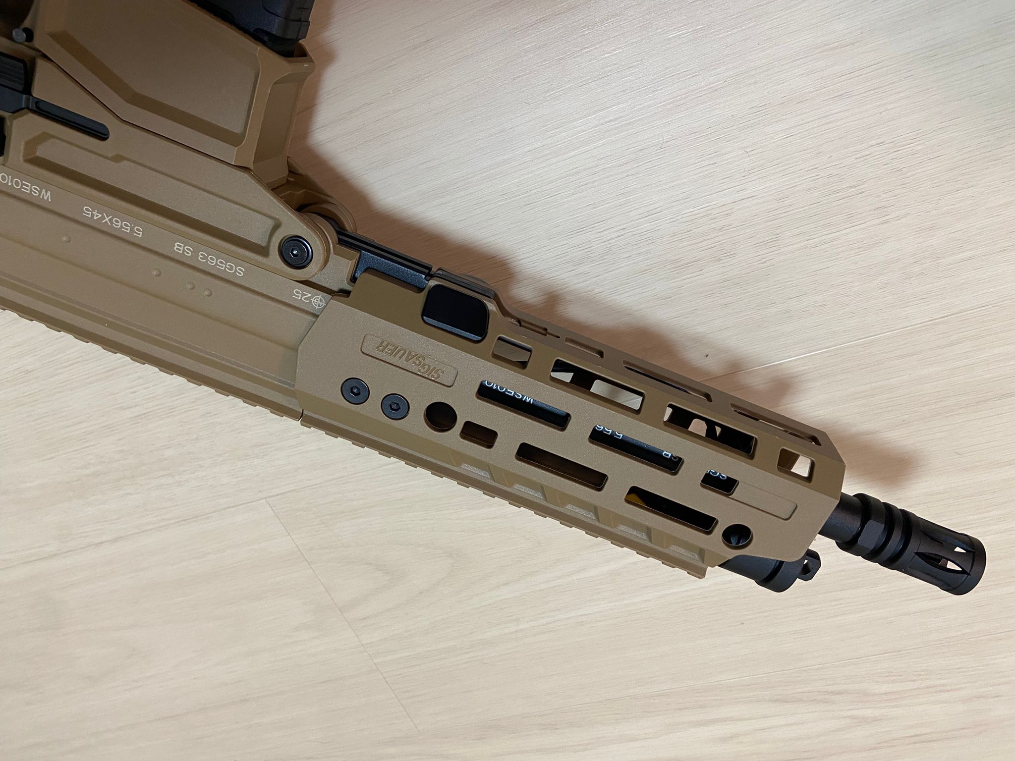 SIG 563 Gel Blaster - Budget version - Available in Black and Tan