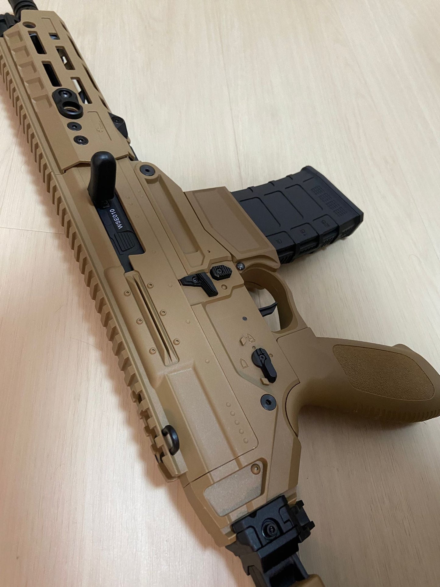 SIG 563 Gel Blaster - Budget version - Available in Black and Tan - AKgelblaster